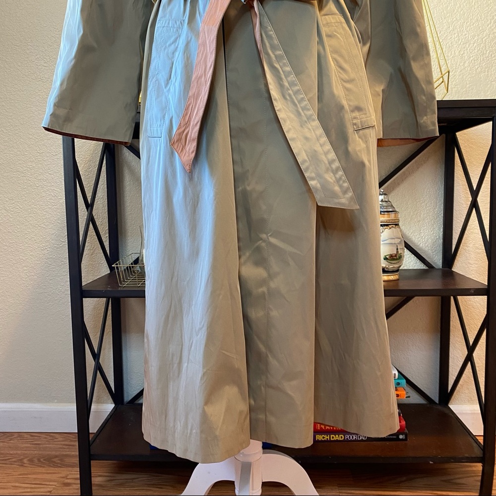 Tory Burch Reversible Trench Coat in Beige and Rust Size 4 NWT - Picture 11 of 16
